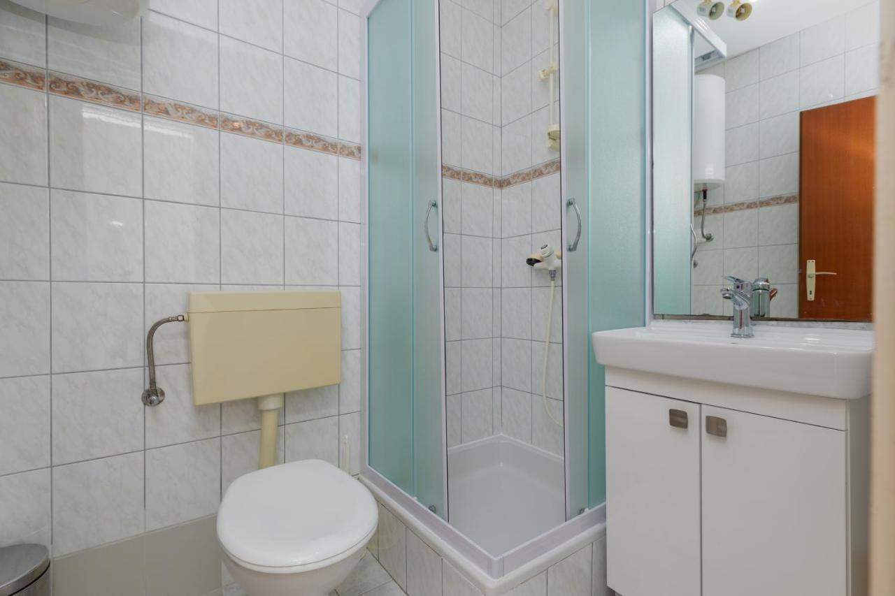 Apartments By The Sea Duce, Omis - 2992 Dugi Rat Zewnętrze zdjęcie