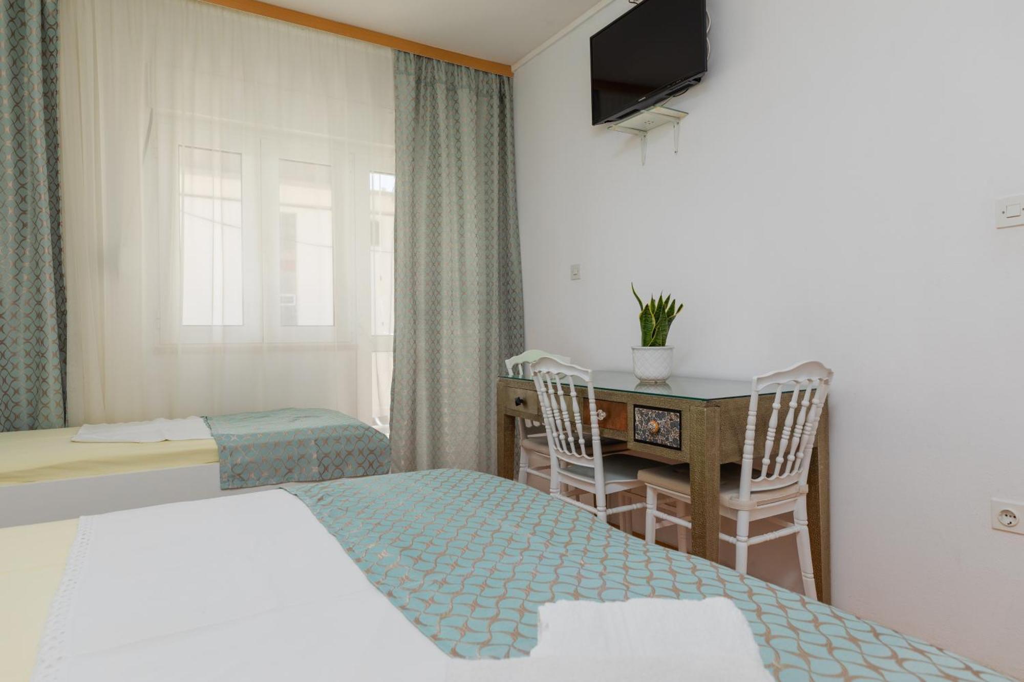 Apartments By The Sea Duce, Omis - 2992 Dugi Rat Pokój zdjęcie