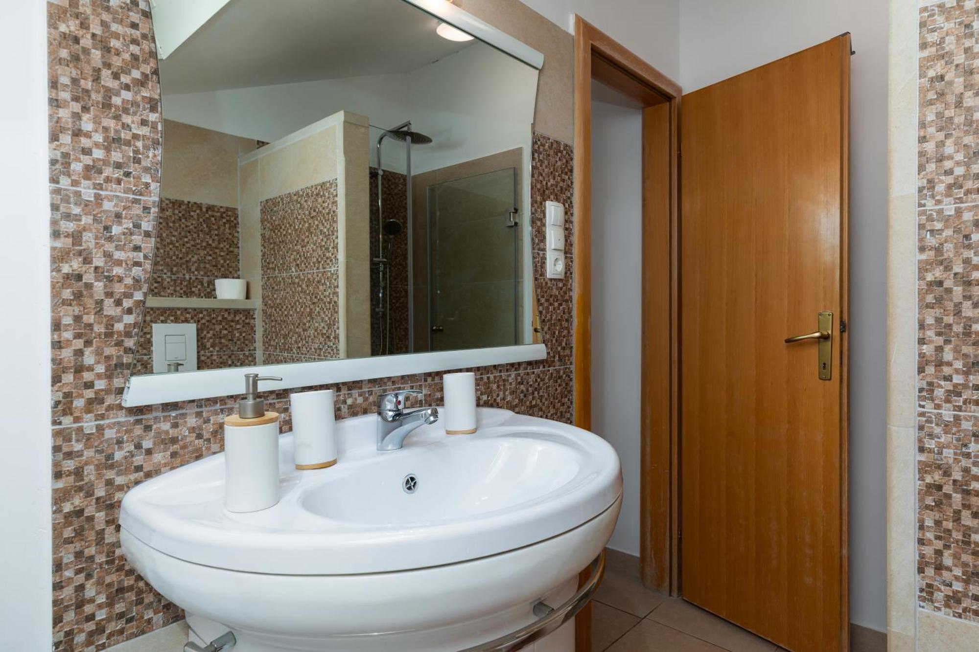 Apartments By The Sea Duce, Omis - 2992 Dugi Rat Pokój zdjęcie